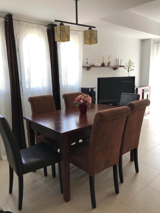 Chalet Adosado Con Vistas Al Mar กัลเป ภายนอก รูปภาพ