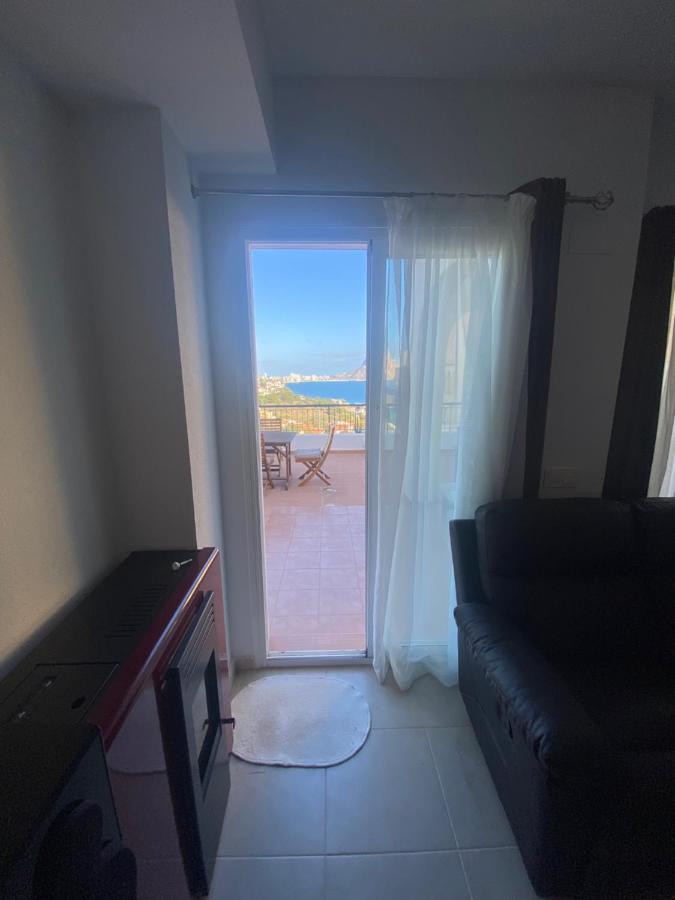 Chalet Adosado Con Vistas Al Mar กัลเป ภายนอก รูปภาพ