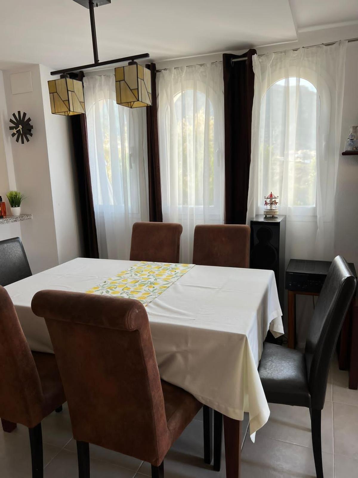 Chalet Adosado Con Vistas Al Mar กัลเป ภายนอก รูปภาพ